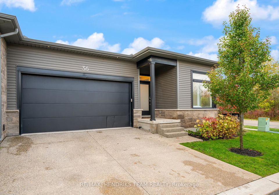 8974-willoughby-drive-niagara-falls-ontario-x12481885