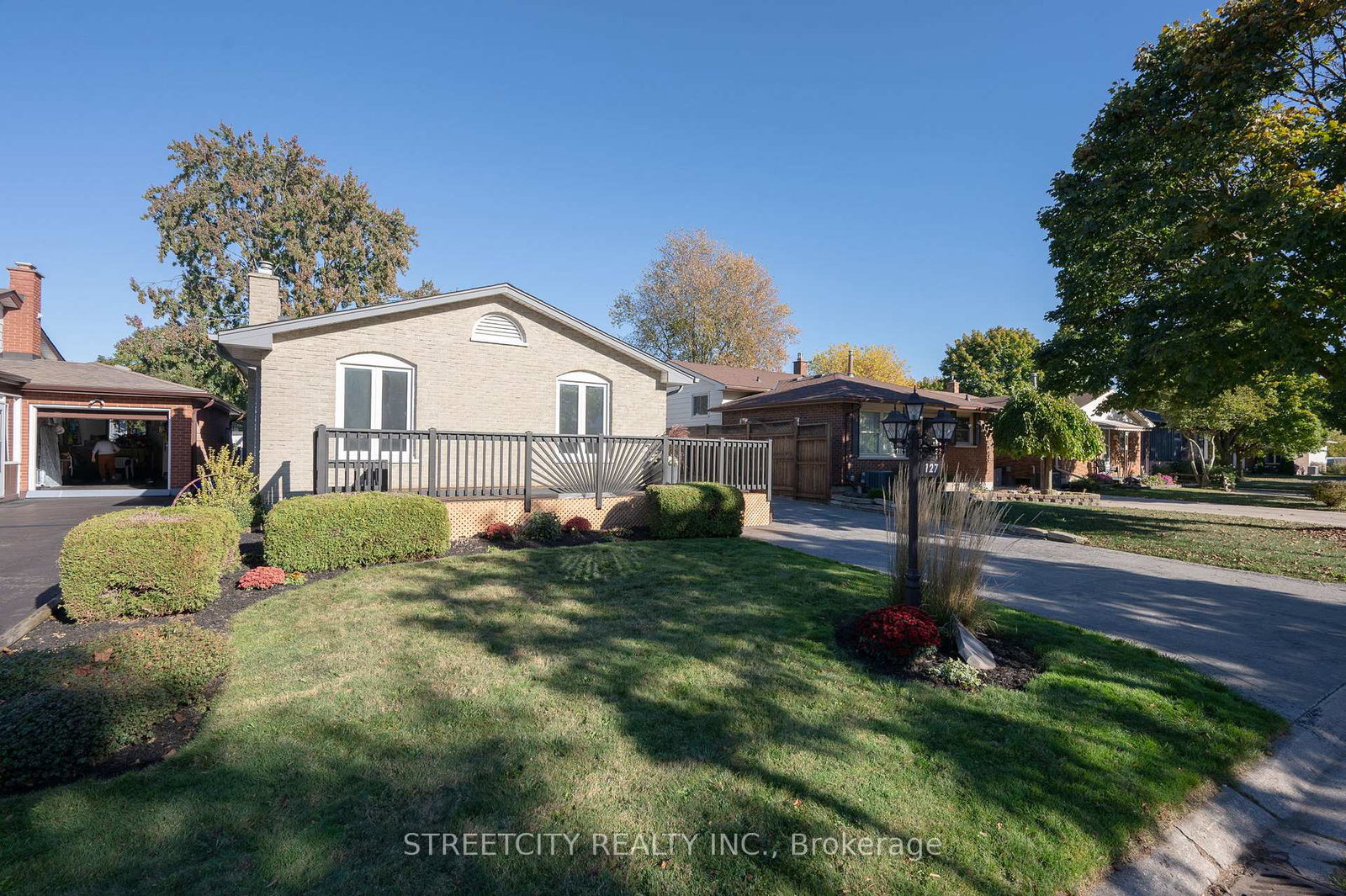 127-garland-lane-london-east-ontario-x12481939