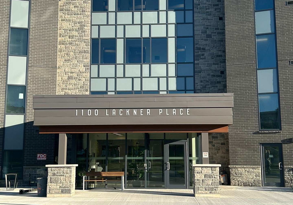 1100-lackner-place-kitchener-ontario-x12481954
