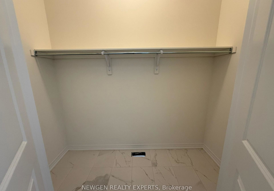8-mckernan-avenue-brantford-ontario-x12482129
