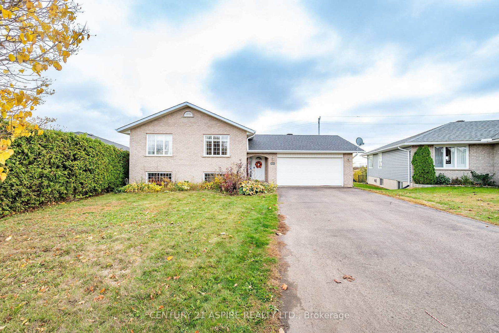 527-angus-campbell-drive-pembroke-ontario-x12482266