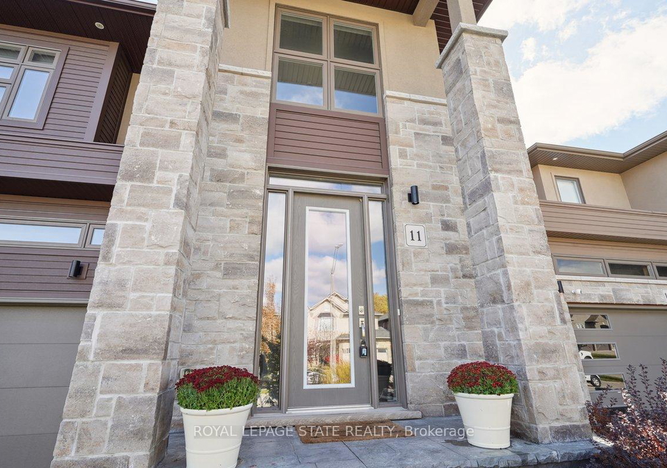 11-secinaro-avenue-hamilton-ontario-x12482269
