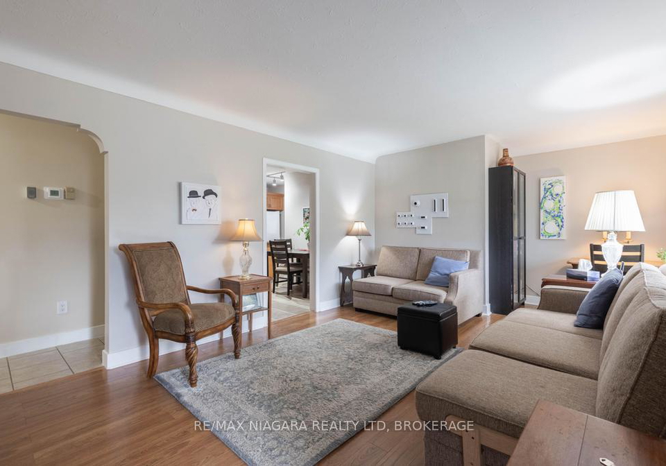 96-royal-manor-drive-st-catharines-ontario-x12482280
