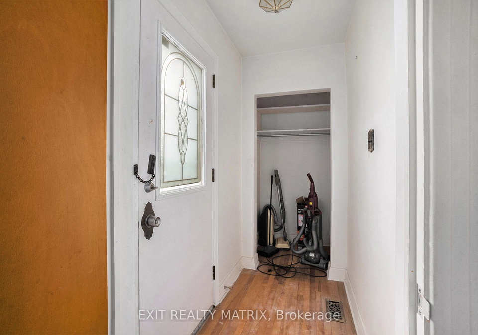 404-maria-goretti-circle-ottawa-ontario-x12482441
