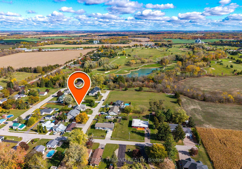 212-golfview-street-lambton-shores-ontario-x12482479