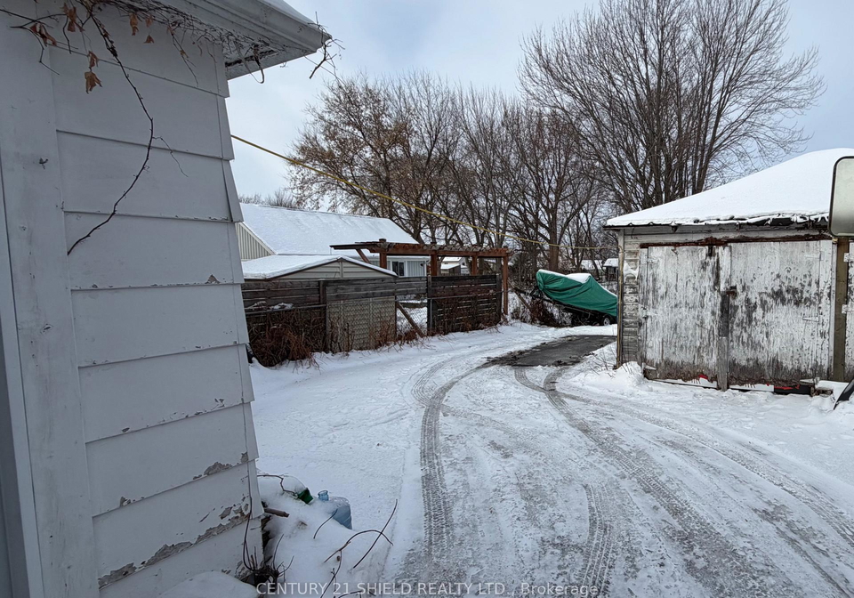 221-5th-street-e-cornwall-ontario-x12482520