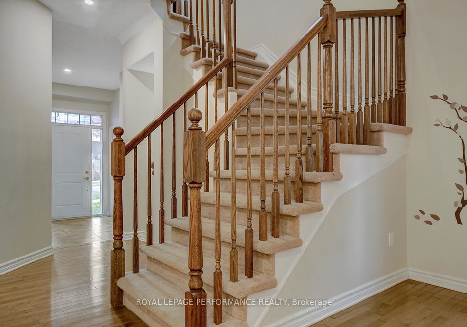 880-white-alder-avenue-ottawa-ontario-x12482592