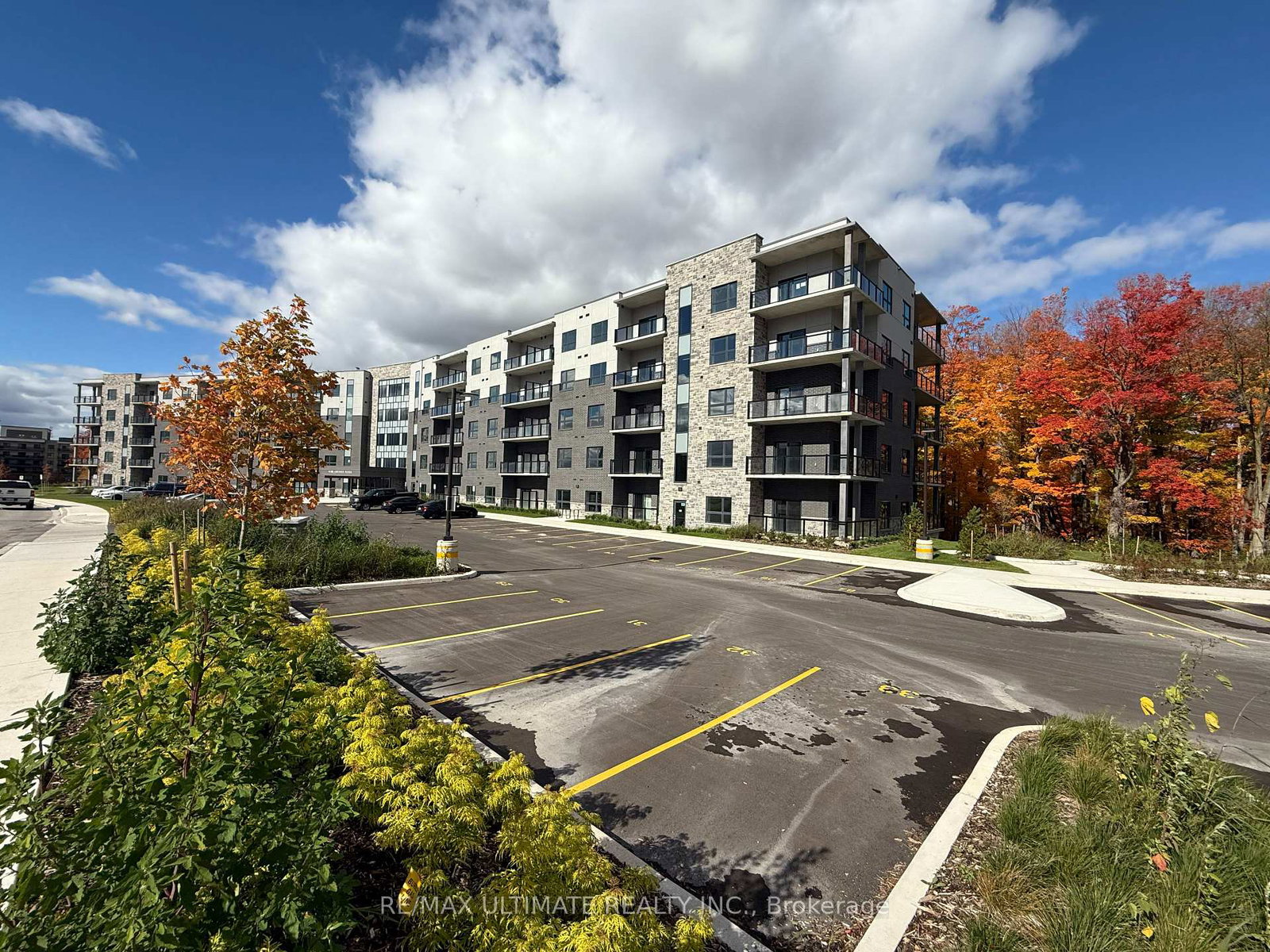 1100-lackner-place-kitchener-ontario-x12482628
