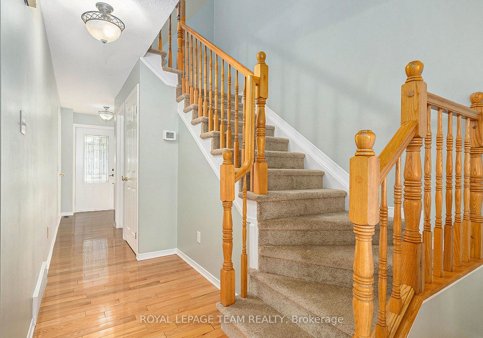 93-royal-oak-court-ottawa-ontario-x12482839