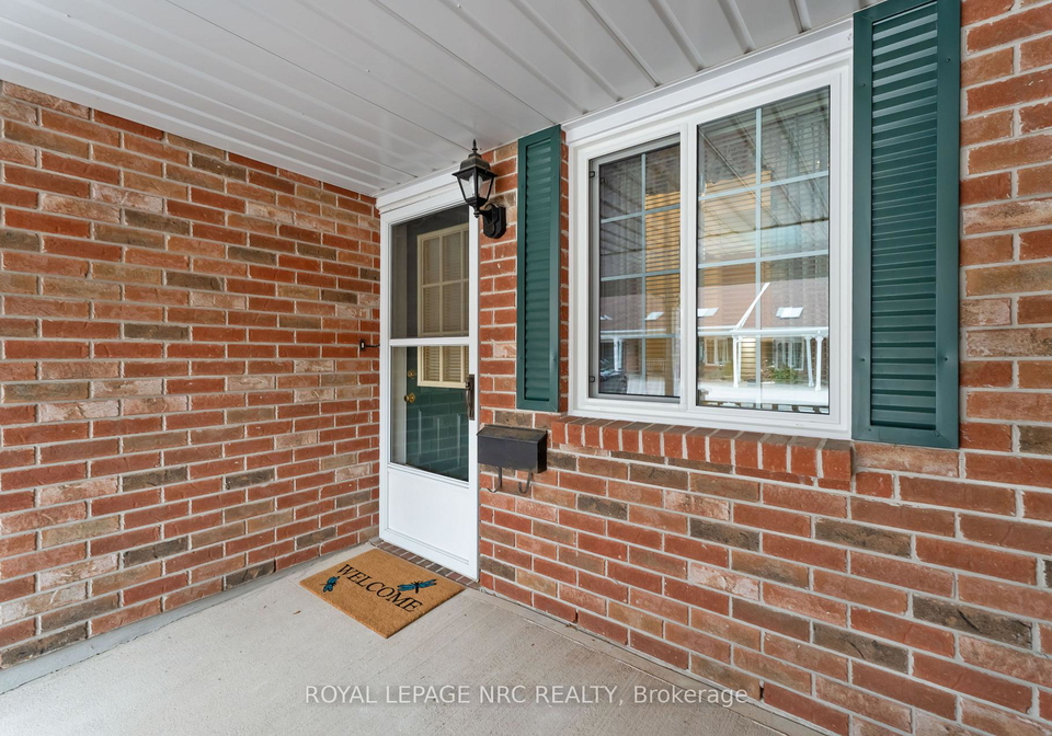 4136-black-walnut-court-lincoln-ontario-x12482961