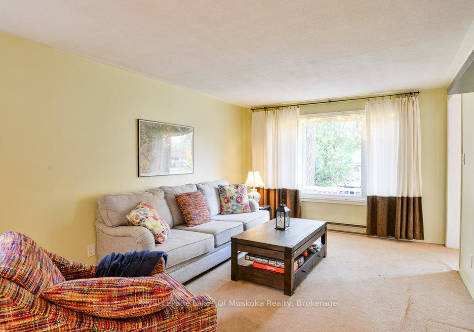 24-dudley-drive-bracebridge-ontario-x12483046