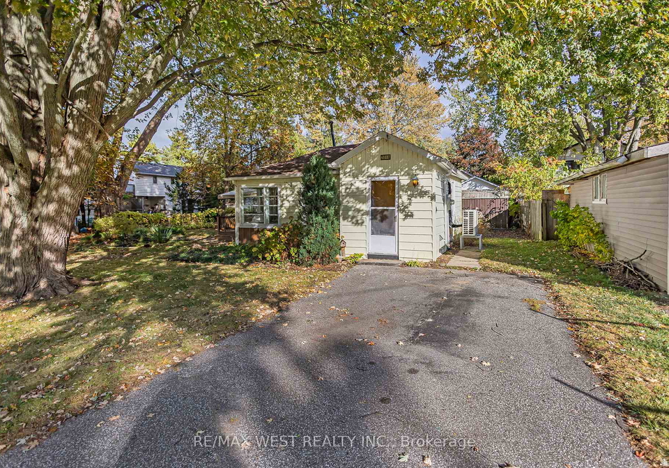 2018-yonge-street-sarnia-ontario-x12483189