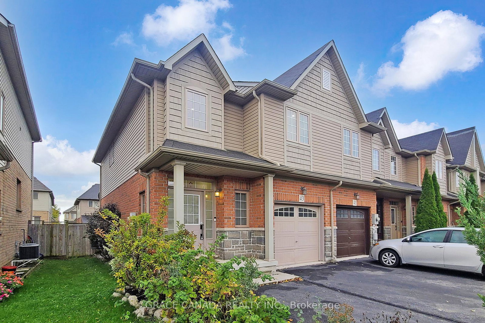 43-bankfield-crescent-hamilton-ontario-x12483194