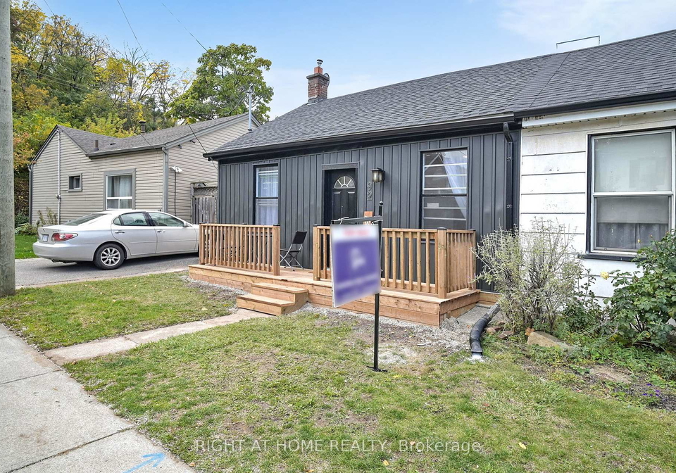 92-aurora-street-hamilton-ontario-x12483264