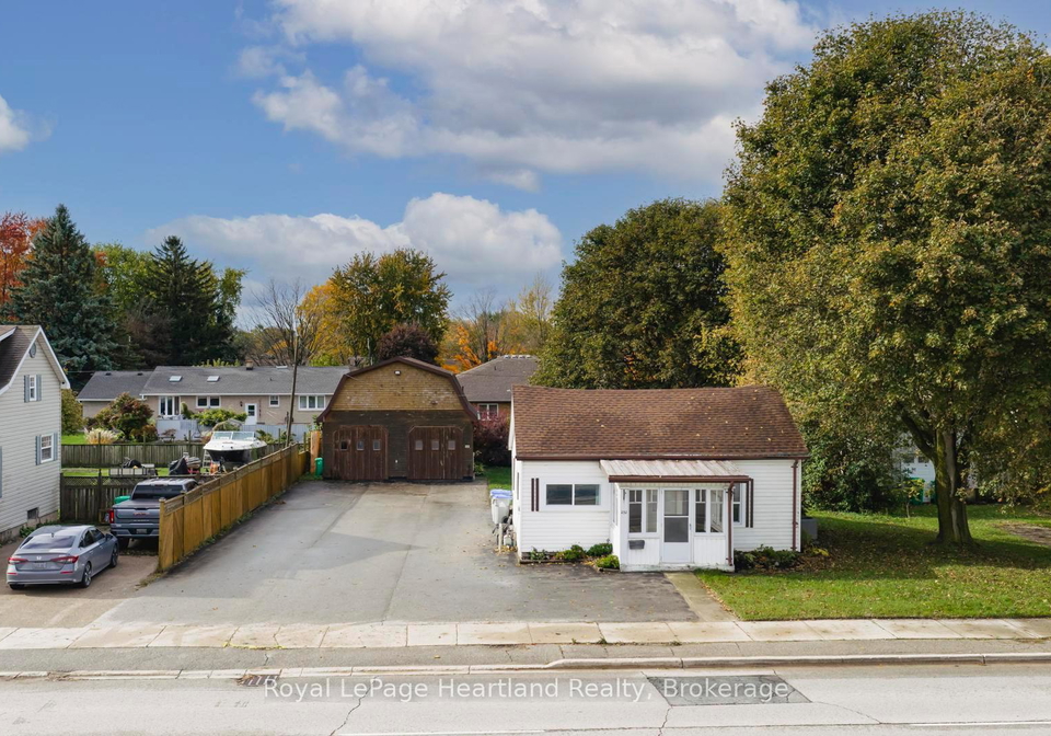 252-huron-road-goderich-ontario-x12483434