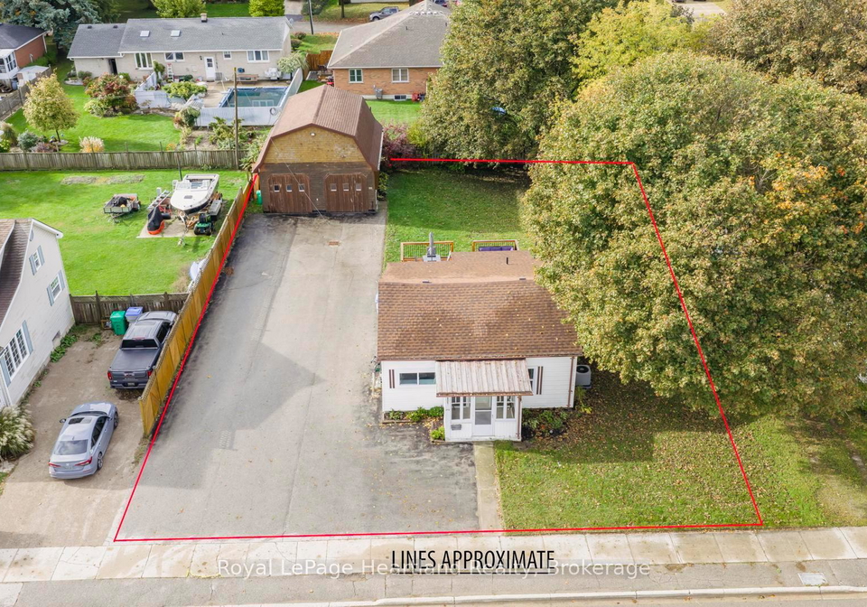 252-huron-road-goderich-ontario-x12483434