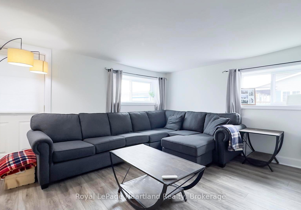252-huron-road-goderich-ontario-x12483434