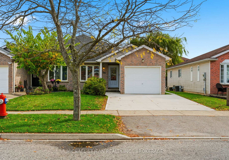 240-oakcrest-avenue-welland-ontario-x12483447