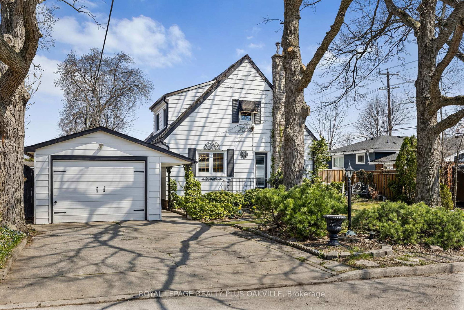 2-westcliffe-avenue-hamilton-ontario-x12483563