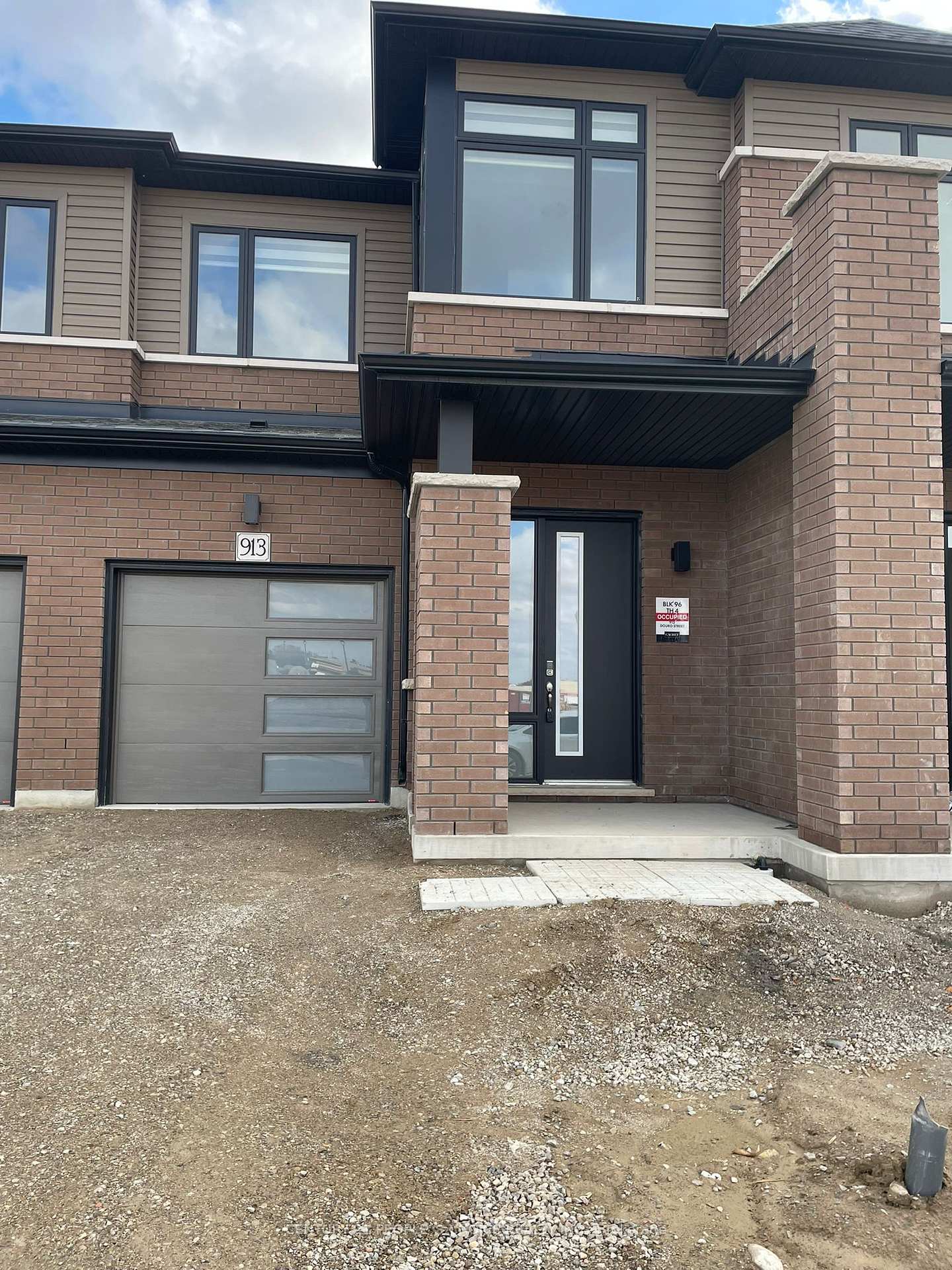 913-douro-street-stratford-ontario-x12483932