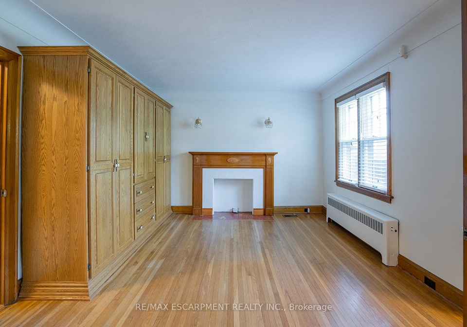 324-king-street-e-hamilton-ontario-x12483992