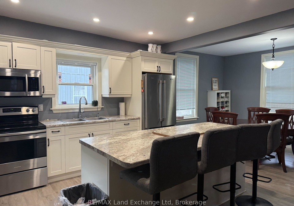 211-edward-street-north-huron-ontario-x12484045