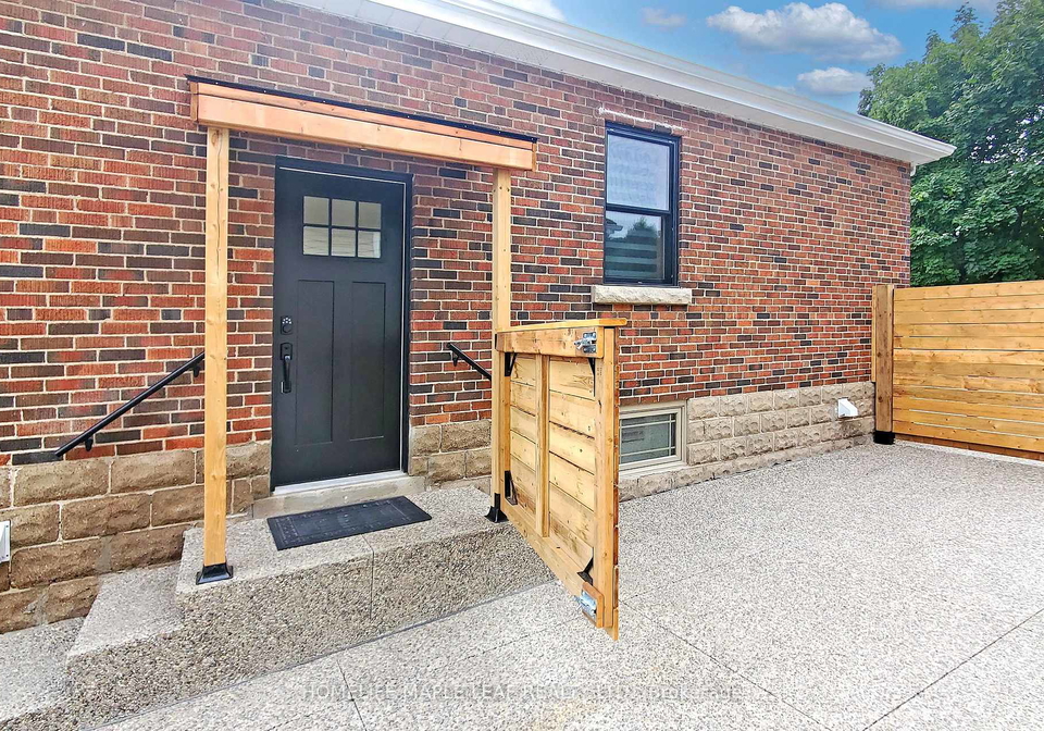 62-montrose-avenue-hamilton-ontario-x12484057