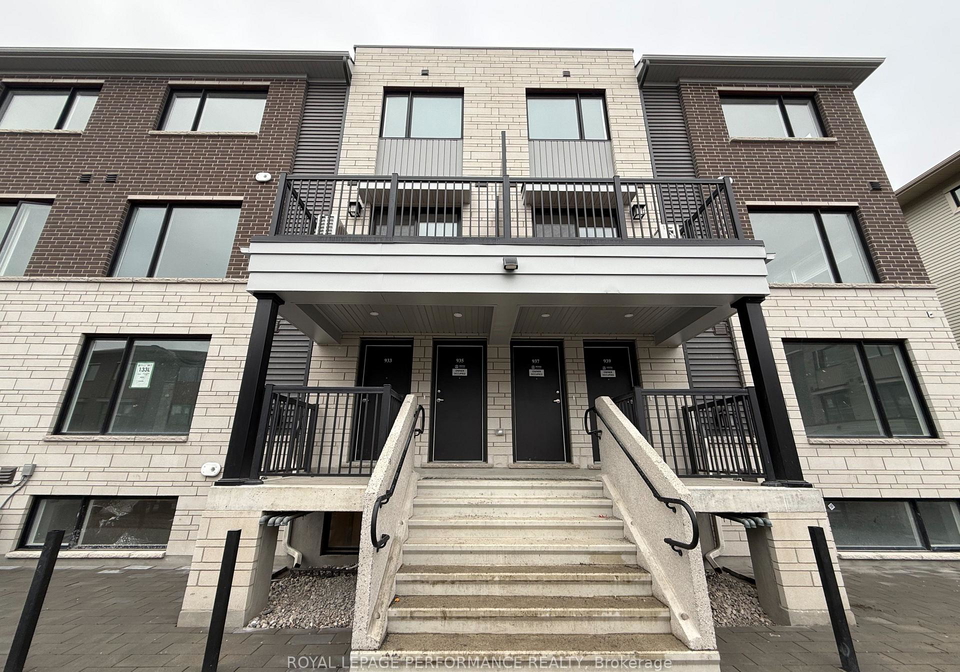 935-creekway-private-kanata-ontario-x12484139