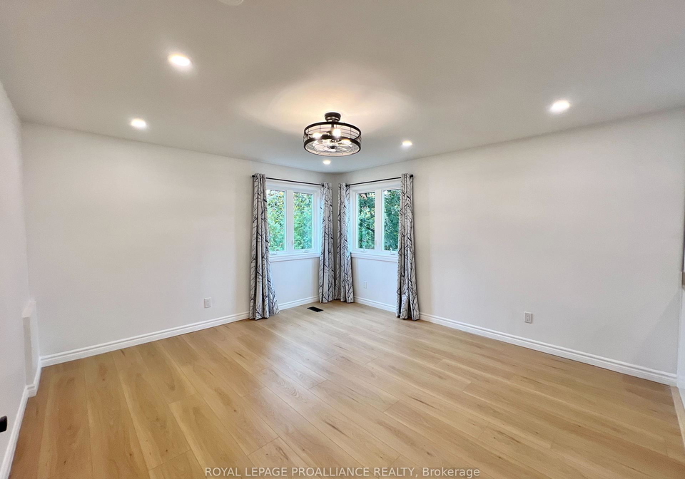 220-foster-avenue-belleville-ontario-x12484259