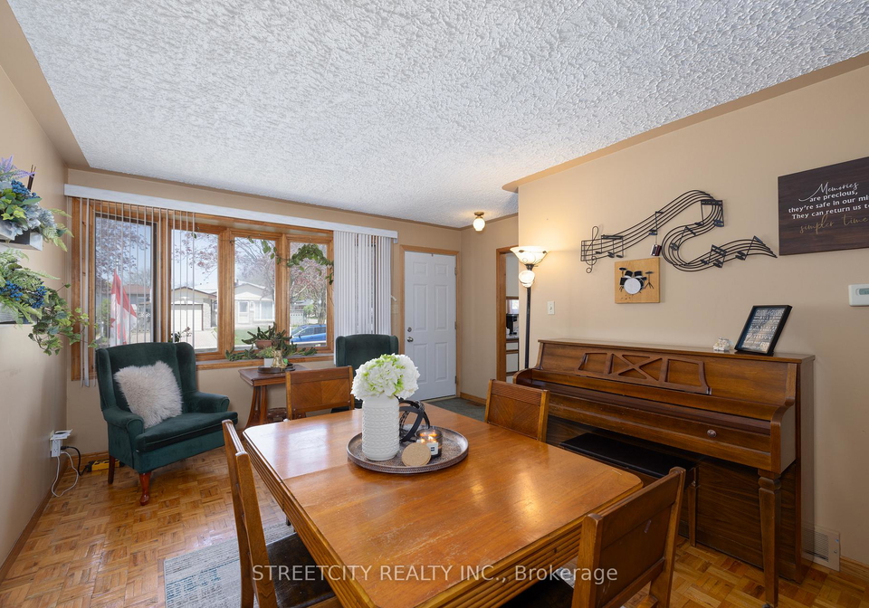 34-bridlington-road-london-south-ontario-x12484303