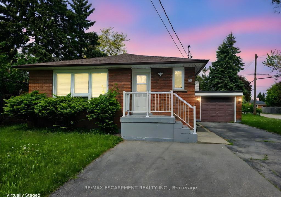 130-west-34th-street-hamilton-ontario-x12484364