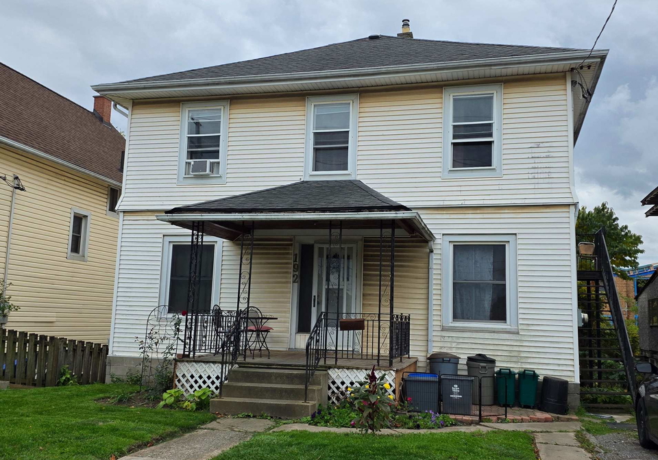 192-queenston-street-st-catharines-ontario-x12484378