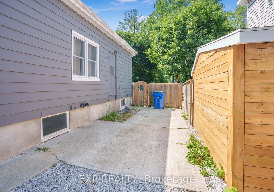 187-forest-street-chatham-kent-ontario-x12484417