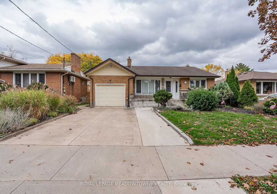 6256-balmoral-avenue-niagara-falls-ontario-x12484422