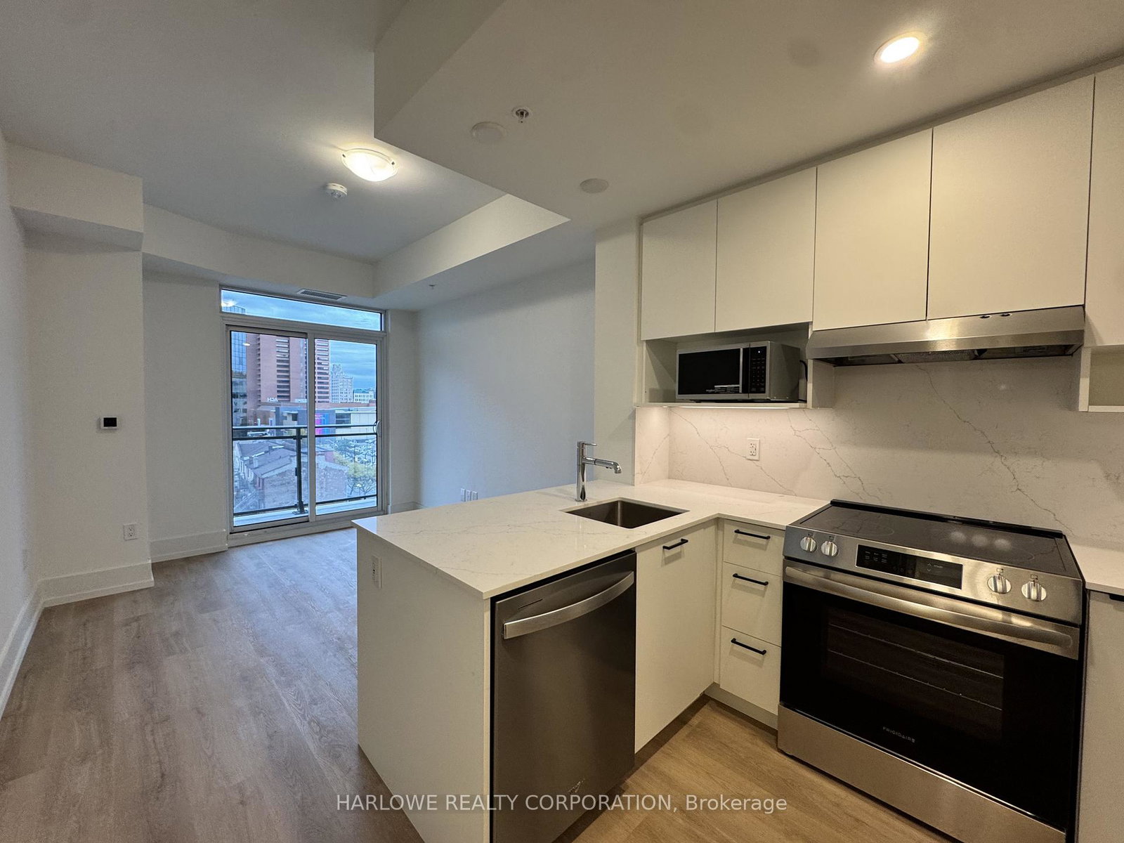 206-king-street-w-hamilton-ontario-x12484519