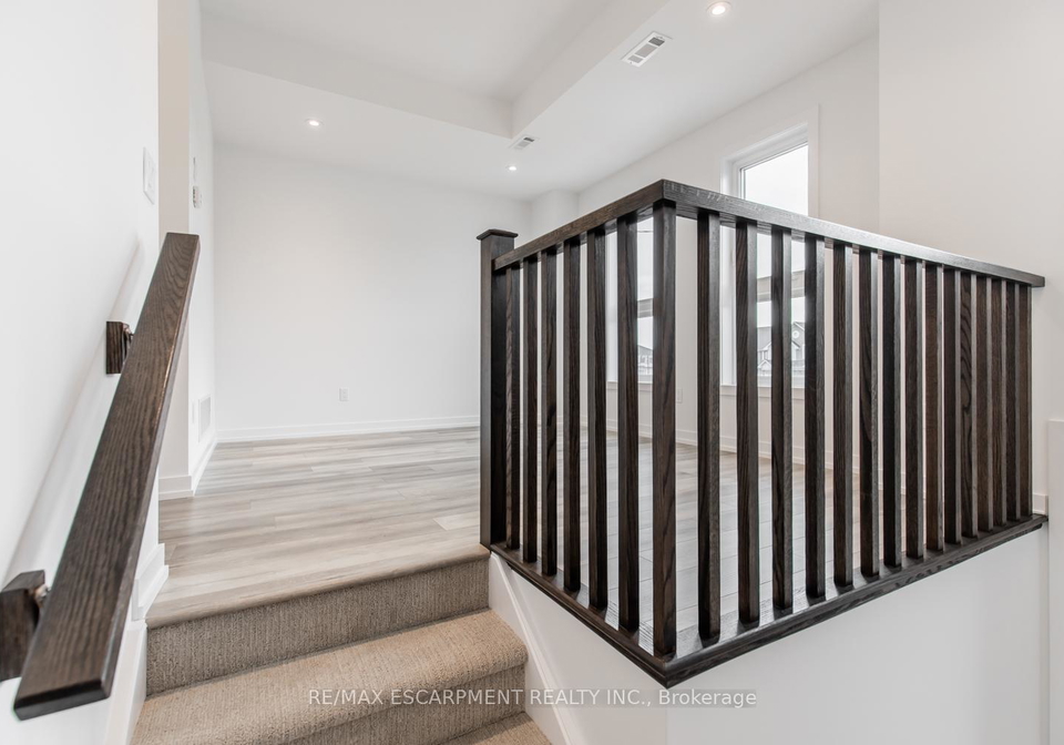 70-kenesky-drive-hamilton-ontario-x12484529