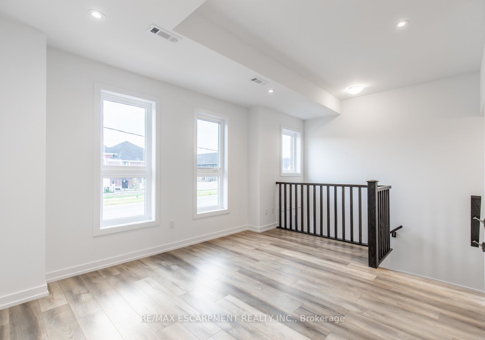 70-kenesky-drive-hamilton-ontario-x12484529
