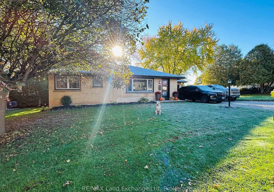 317-carling-terrace-north-huron-ontario-x12484574