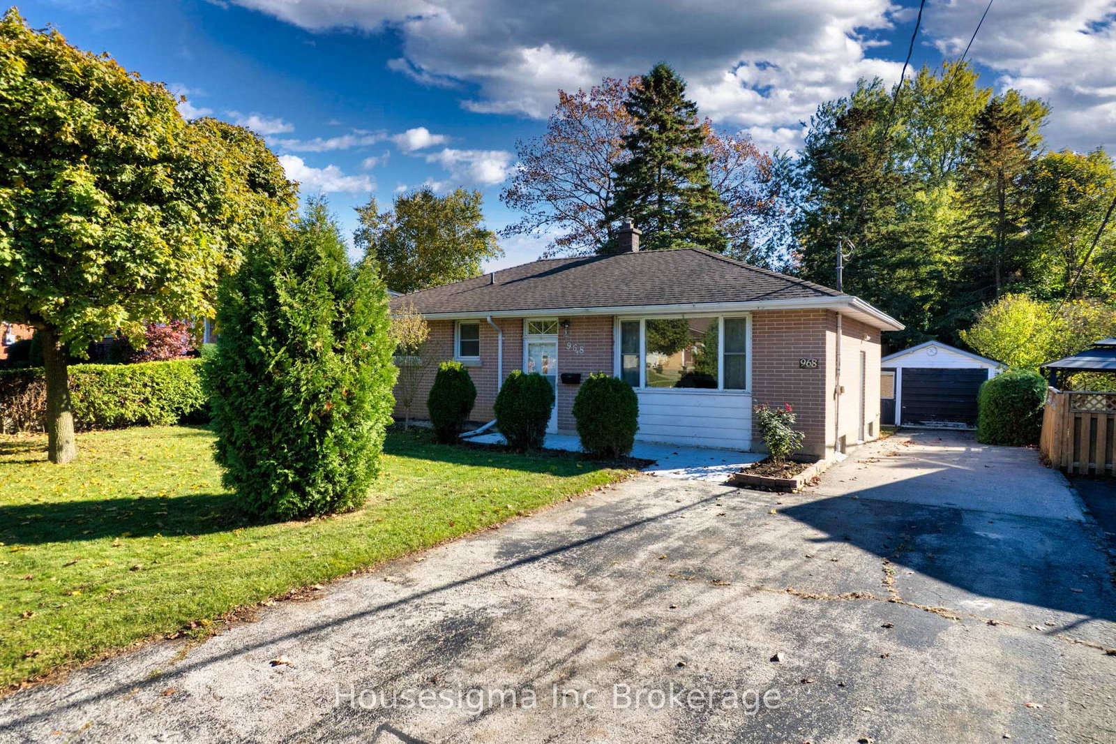 968-sloane-street-woodstock-ontario-x12484765