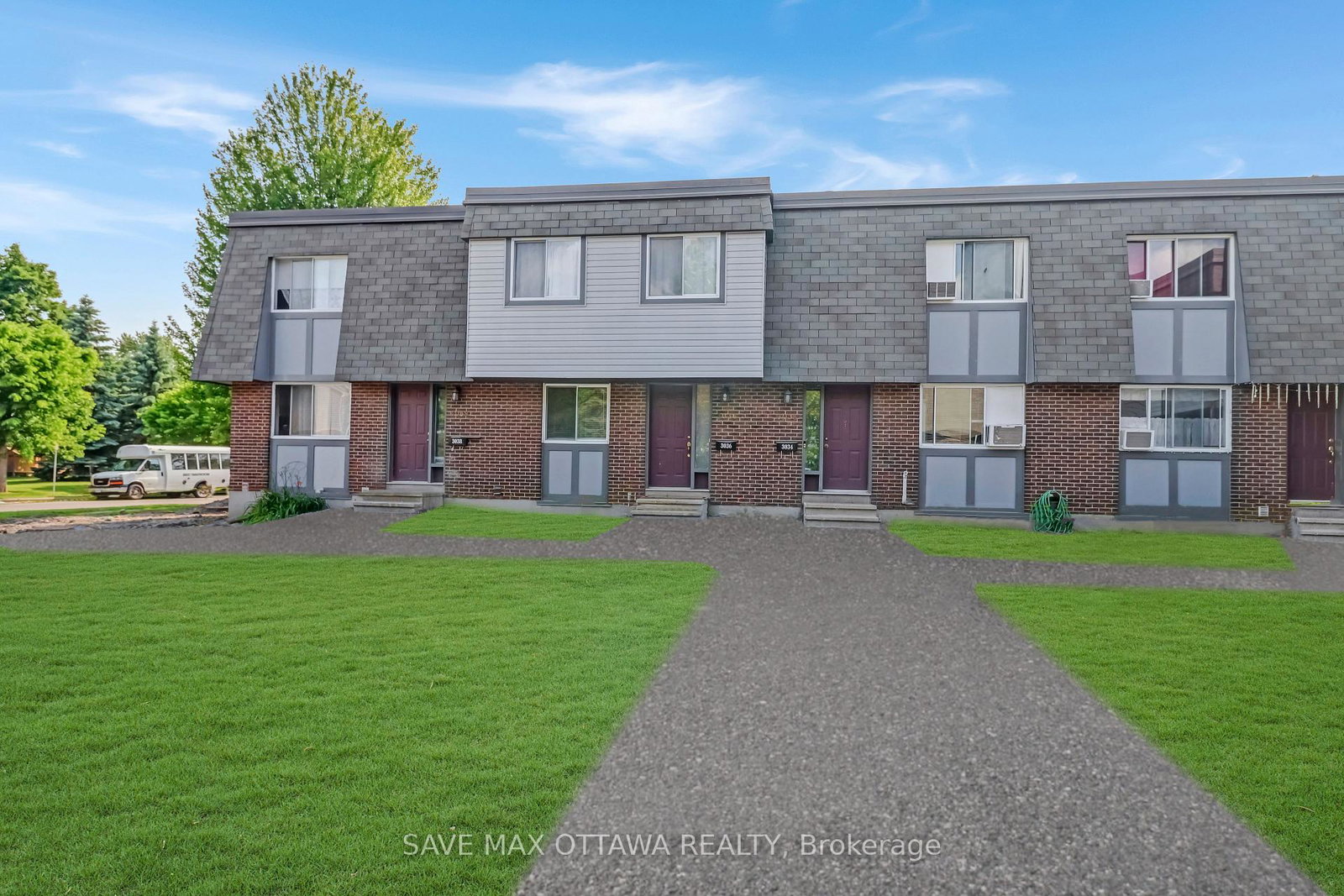 3036-fairlea-crescent-hunt-club-south-keys-and-area-ottawa-ontario-x12484815