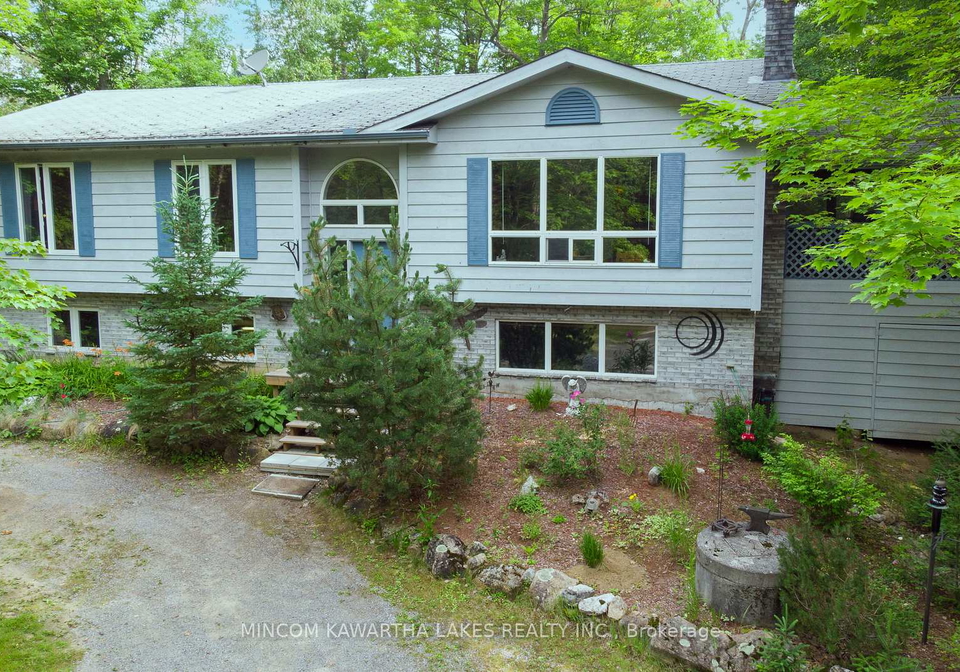 1662-county-road-504-north-kawartha-ontario-x12485017