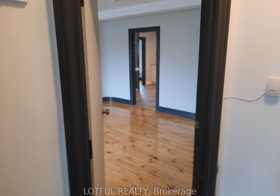 31-main-street-north-dundas-ontario-x12485158