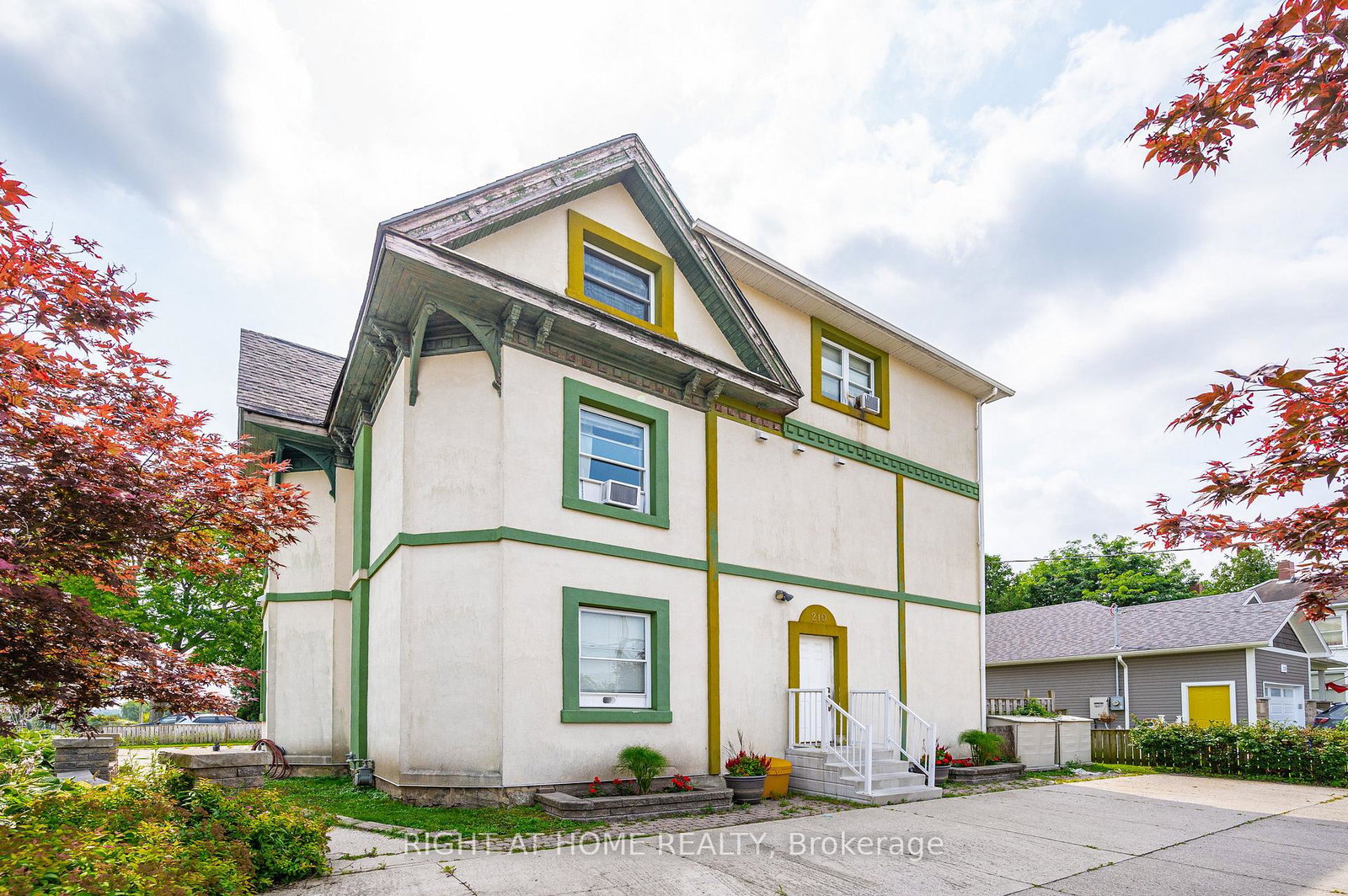 210-york-street-minto-ontario-x12485375