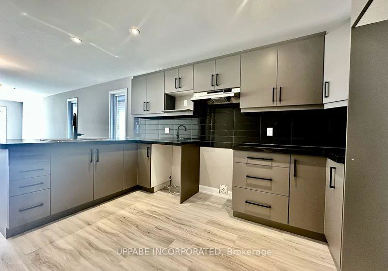 1232-monblanc-crescent-russell-ontario-x12485593