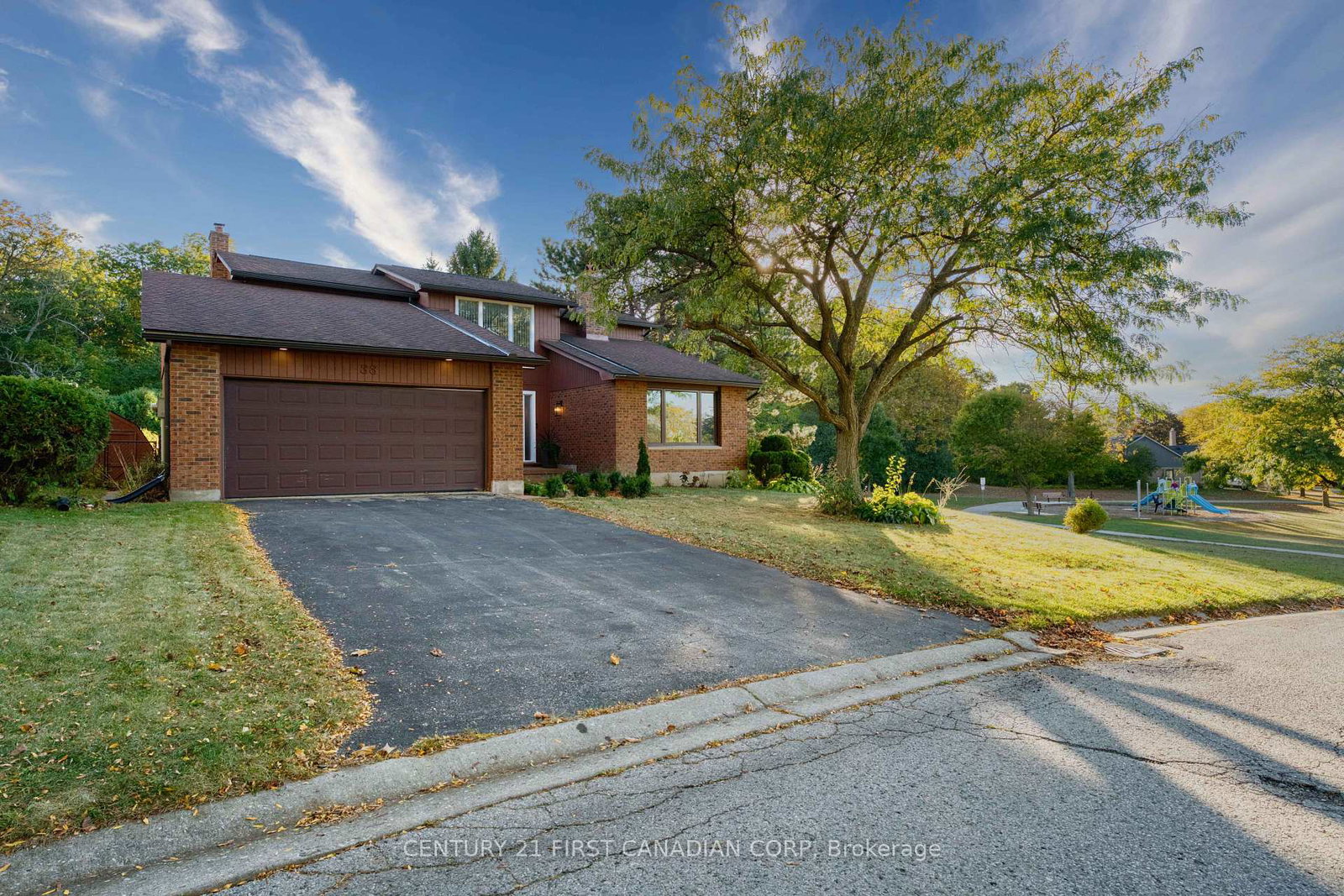 33-fourwinds-road-london-south-ontario-x12485693
