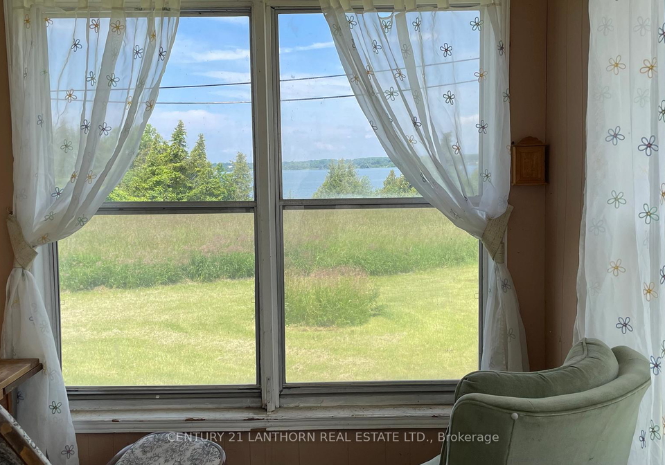 848-county-road-18-prince-edward-county-ontario-x12485708