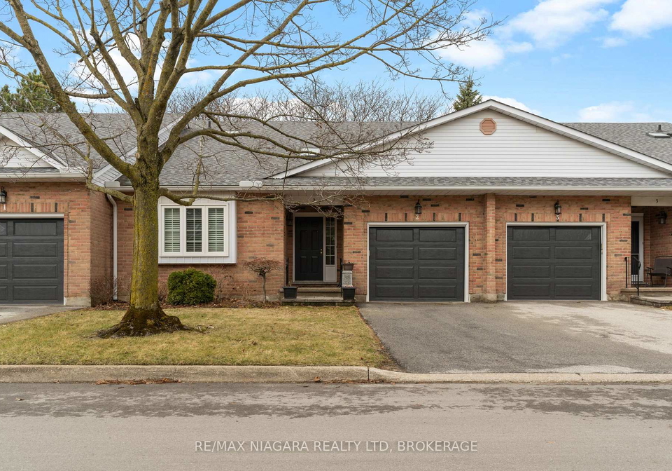 10-elderwood-drive-st-catharines-ontario-x12485816