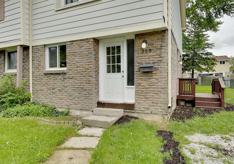 355-somerset-crescent-sarnia-ontario-x12485822