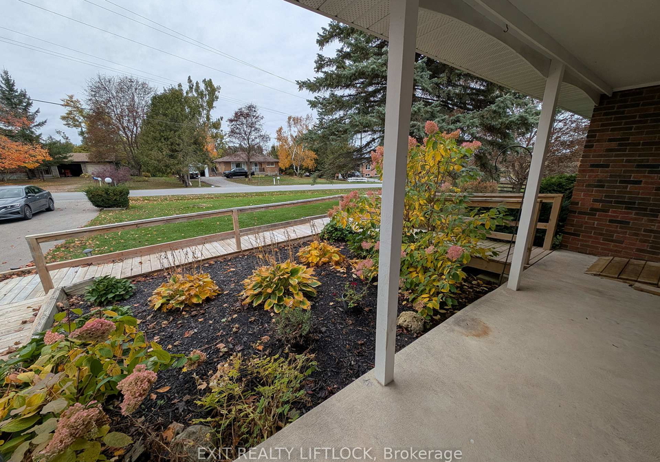 922-cottingham-road-kawartha-lakes-ontario-x12485839