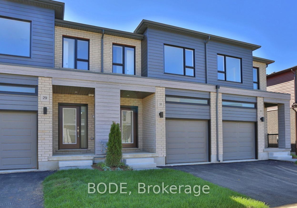 31-oak-forest-common-n-cambridge-ontario-x12486042